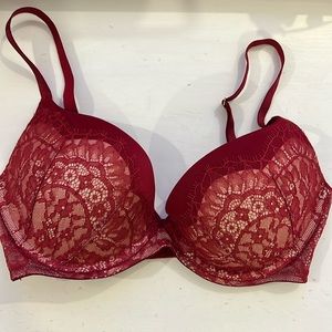 Victoria Secret lace bra